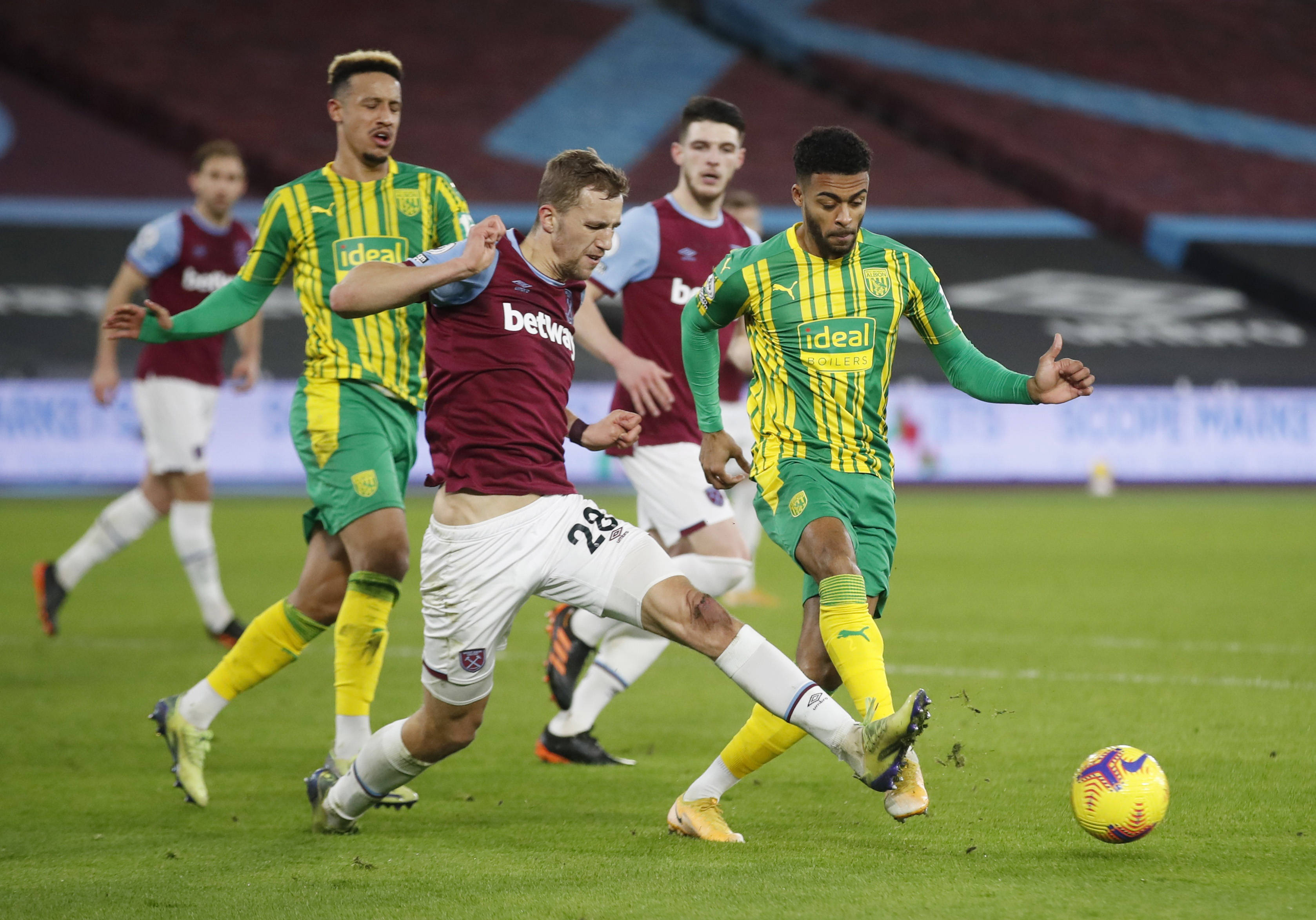 成为当时各 成为当时各