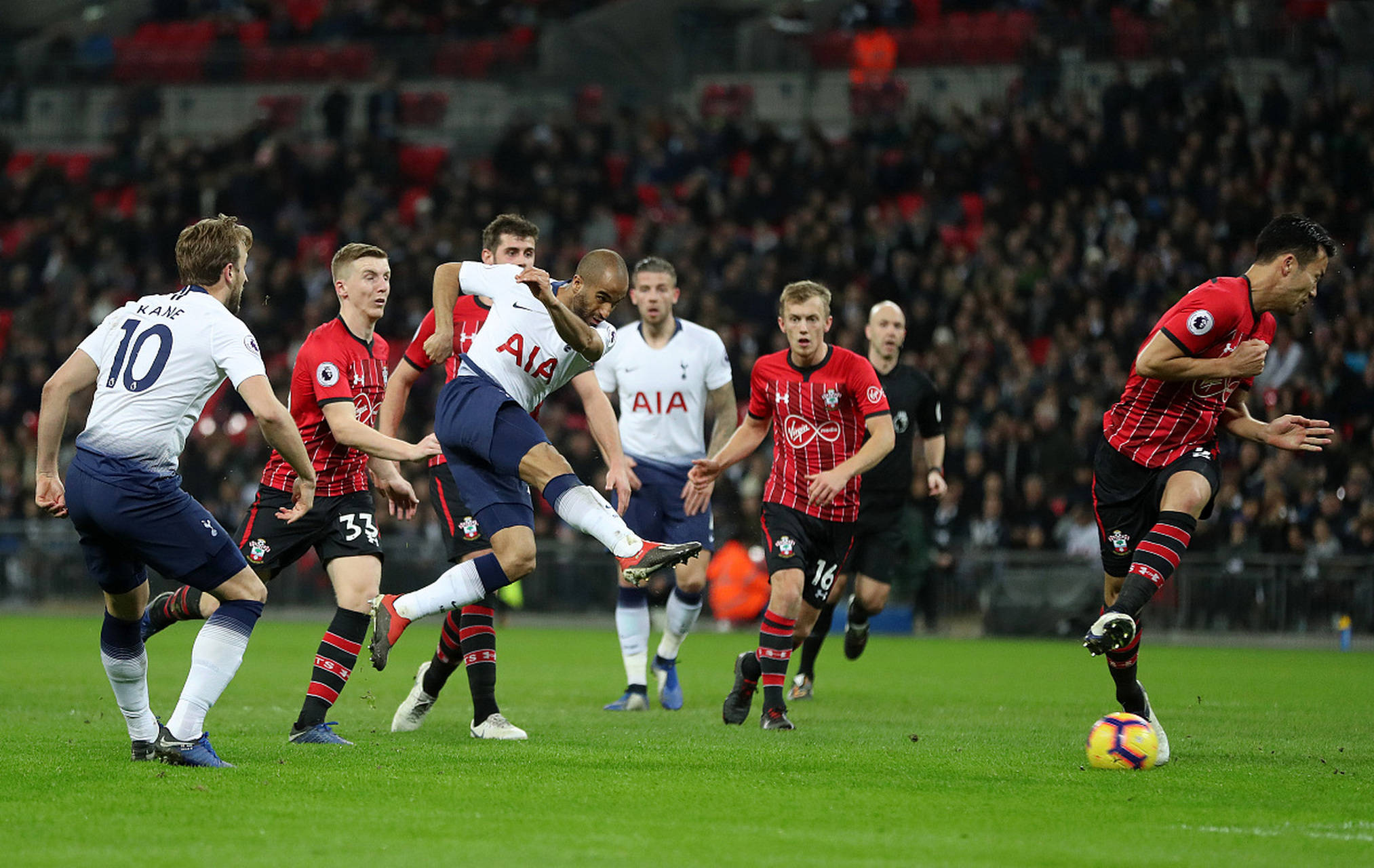 并同时维持 并同时维持